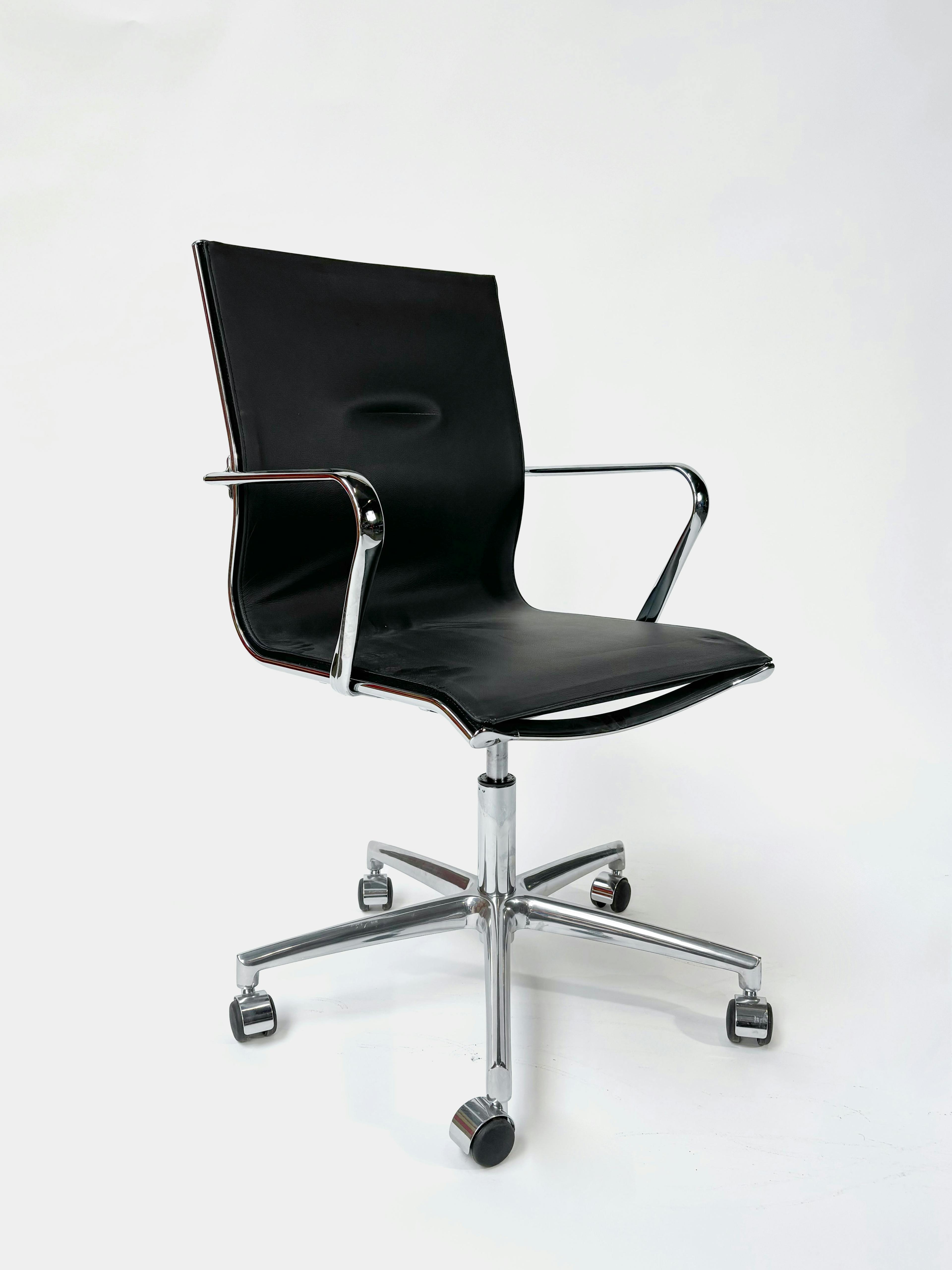 ELLE LEATHER Office chair By FANTONI - Relieve Furniture